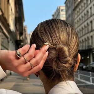 French hair pin